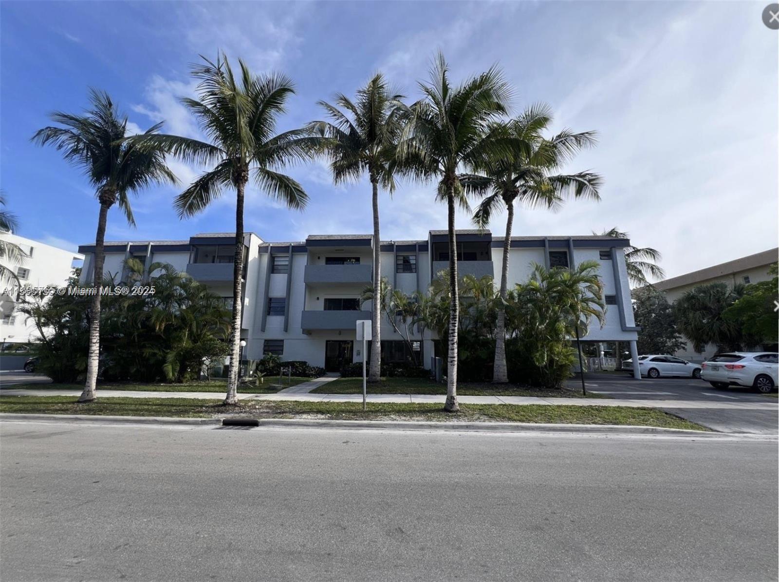 MICHELLE CONDO - Residential