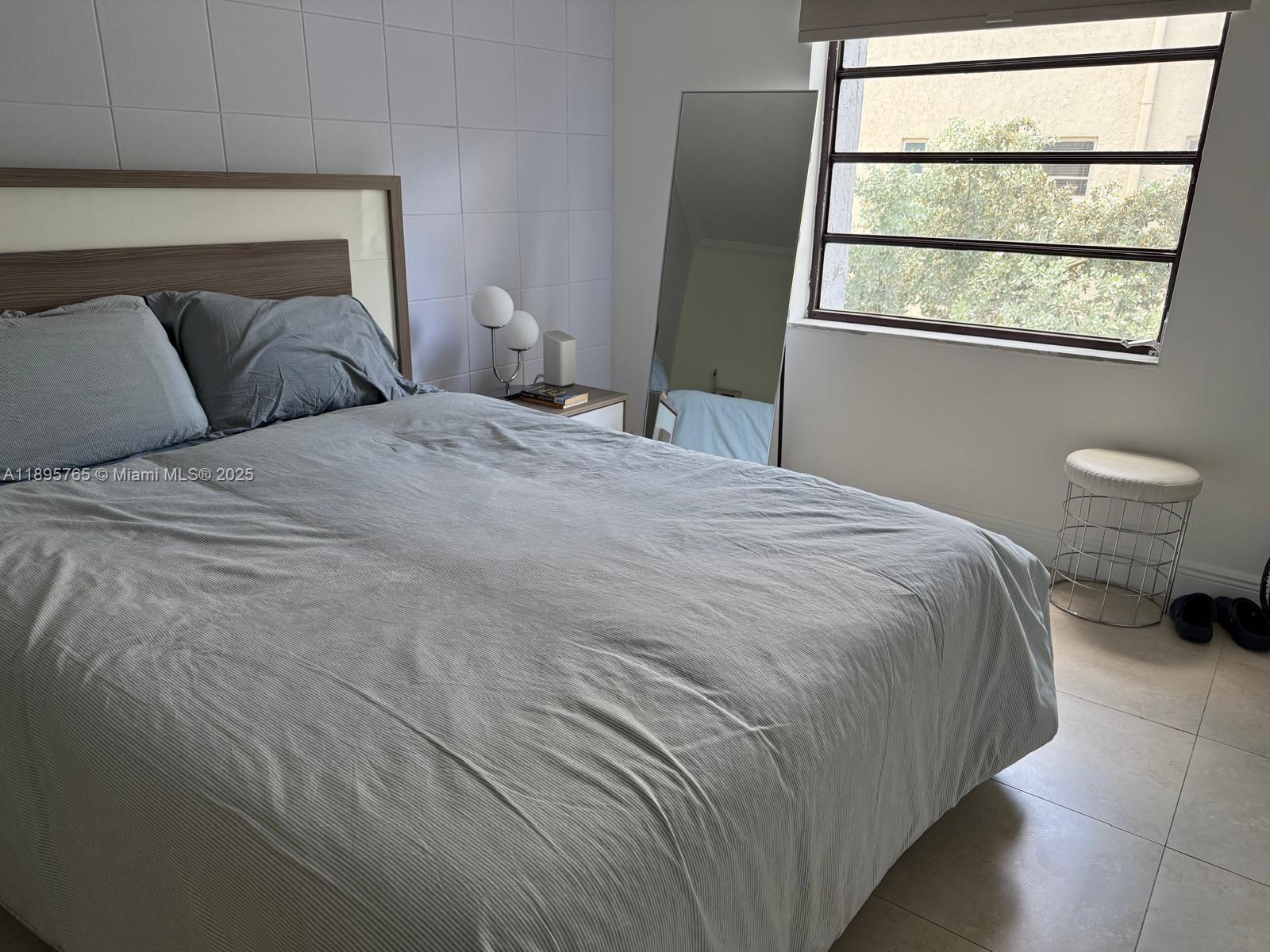 MICHELLE CONDO - Residential