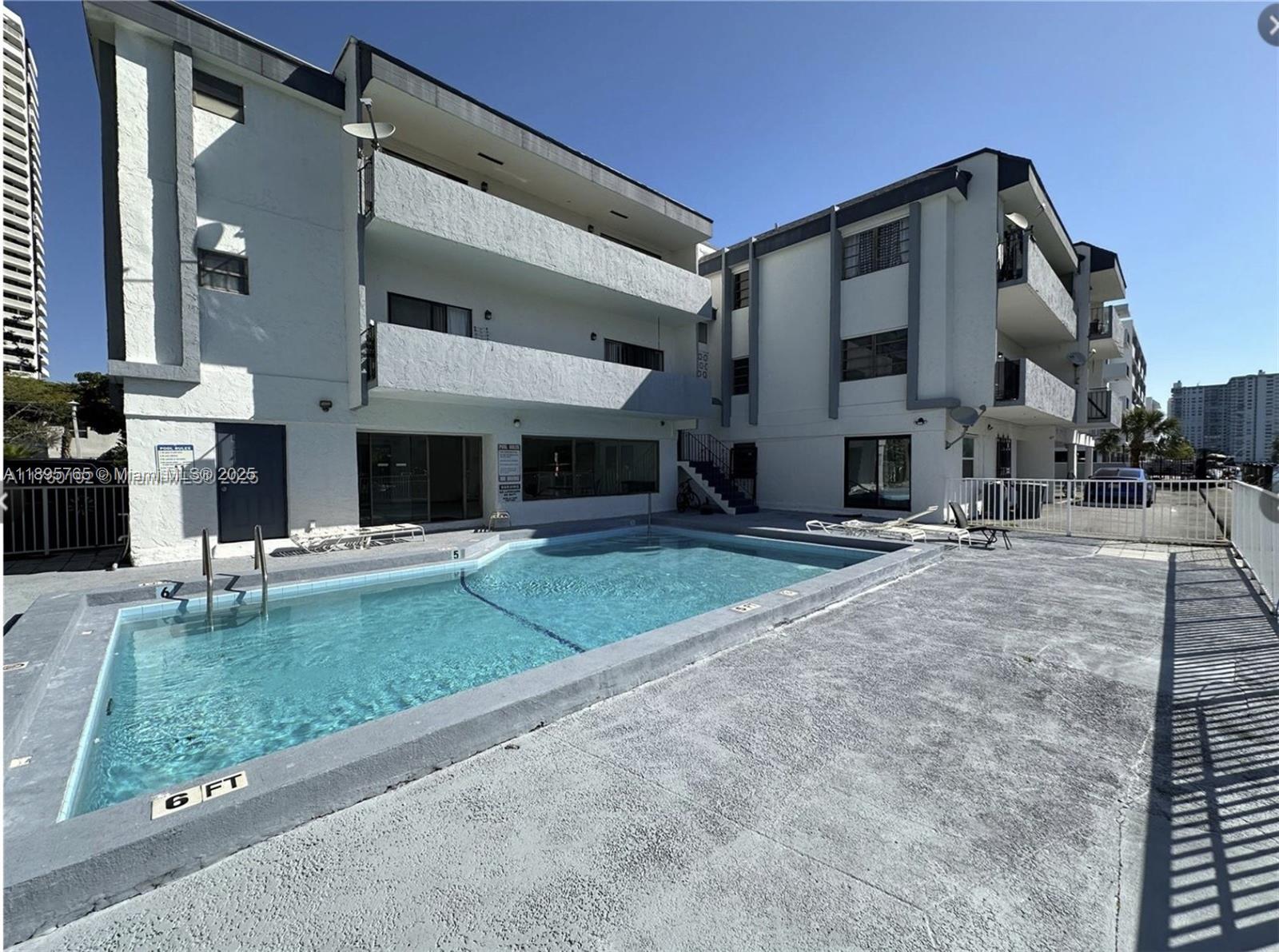 MICHELLE CONDO - Residential