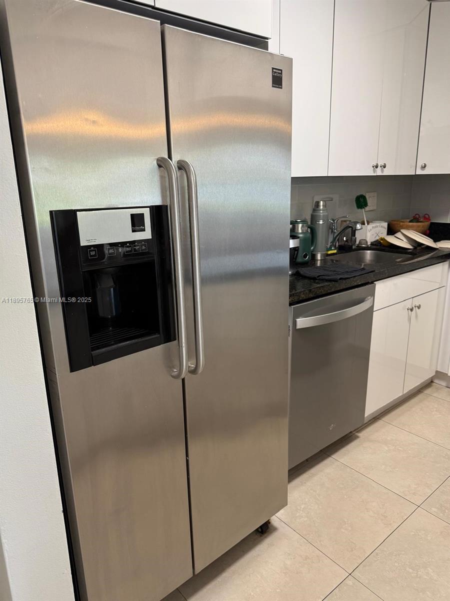 MICHELLE CONDO - Residential