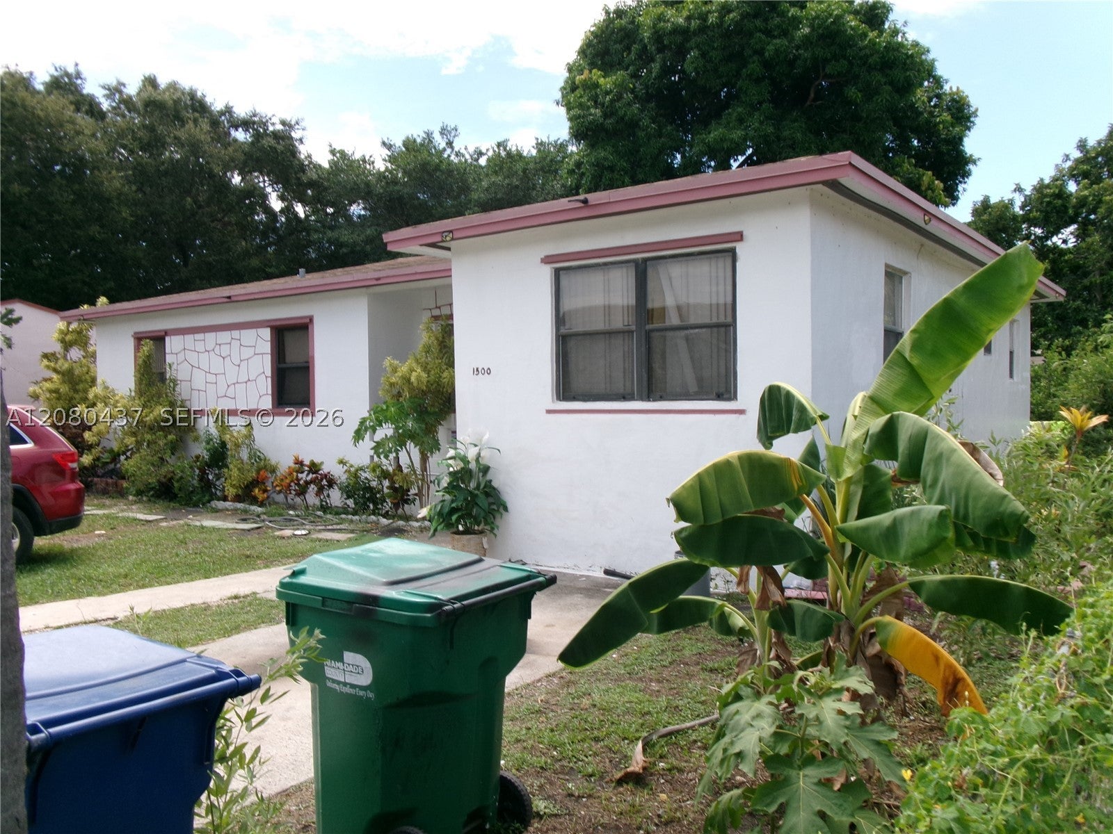 1500 NE 150th St, Miami FL 33161