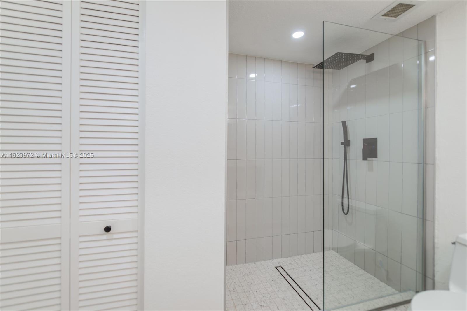 HEMISPHERES CONDO - Residential
