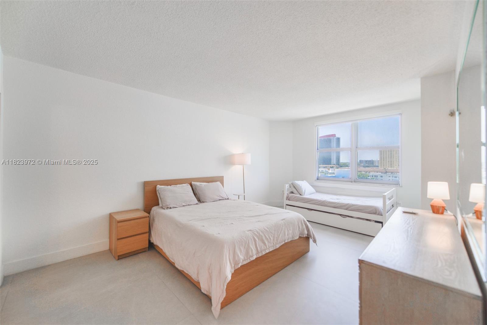 HEMISPHERES CONDO - Residential