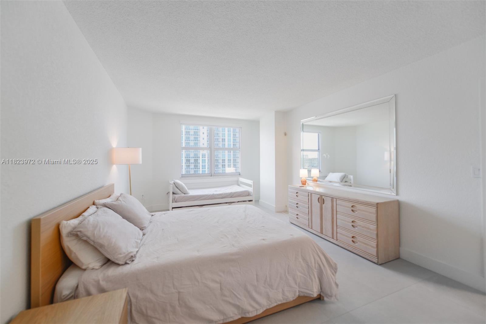 HEMISPHERES CONDO - Residential