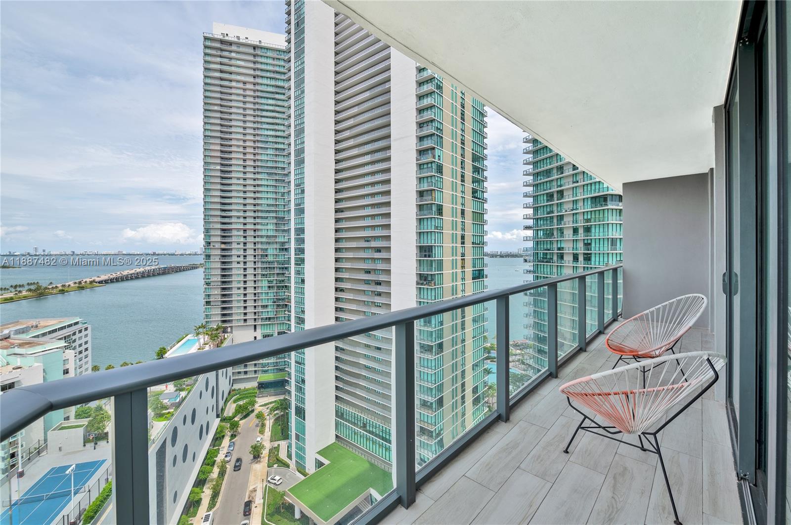 PARAISO BAYVIEWS CONDO - Residential Lease