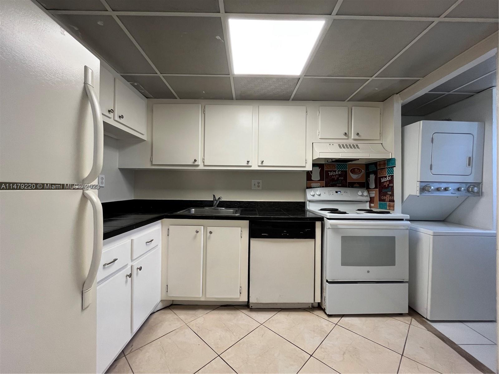 Very nice and Spacious 1 bedroom, 1.5 bath on 1st floor with a large screened-in patio, all tile floors, washer/dryer in unit. Water/sewer included in rent. No dogs allowed, per Association - cats are accepted. Gated community with lots of amenities - 2 pools, 2 tennis courts, racquet ball court, and club house. Centrally located close to major rods, shopping and dining. Association approval process takes 15 days and requires all adults to have credit over 625 to be approved. Funds required to move in will be equal to 3 months of rent.