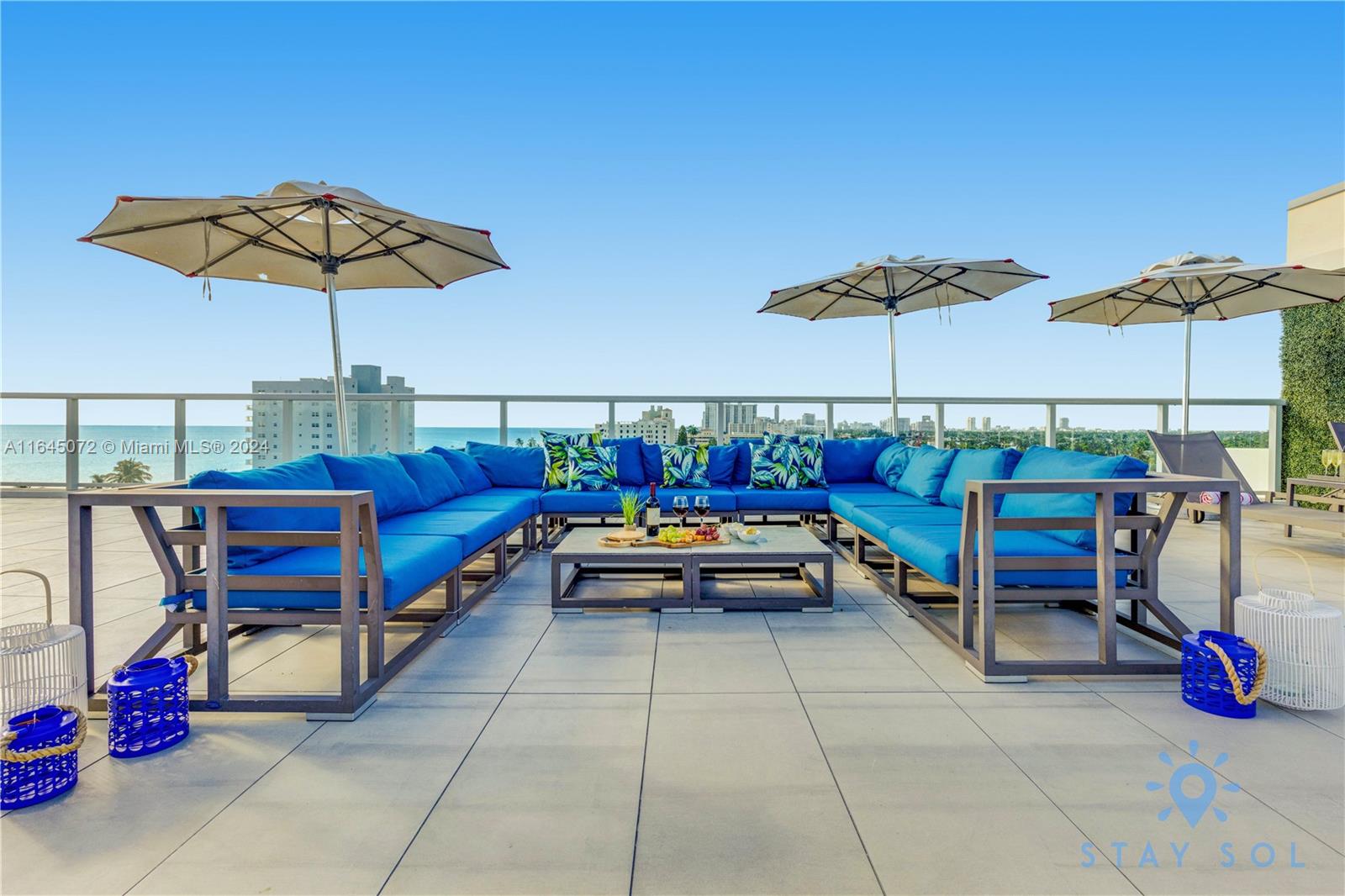 COSTA HOLLYWOOD CONDO - Residential