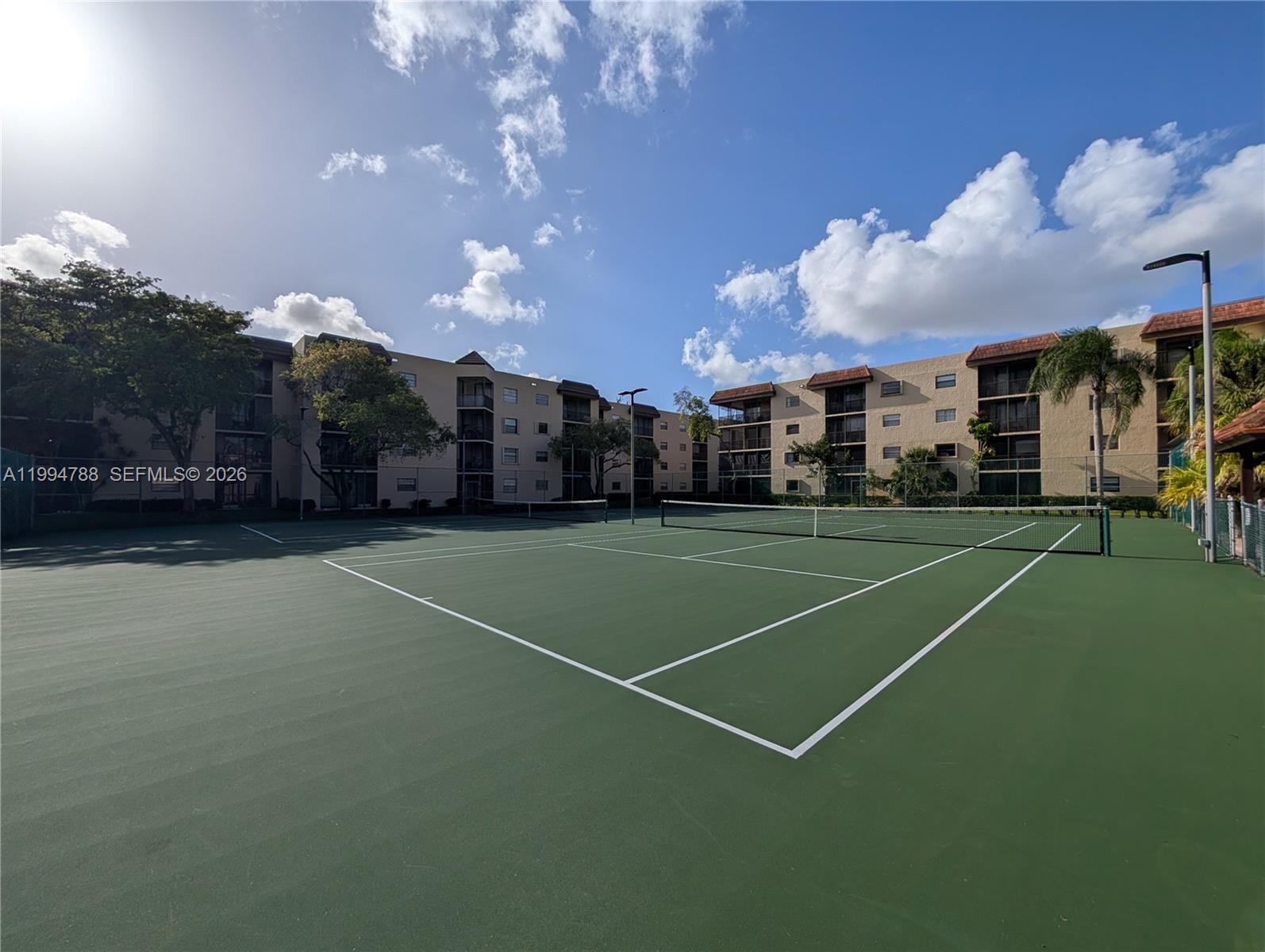 PLANTATION RACQUET CLUB - Residential