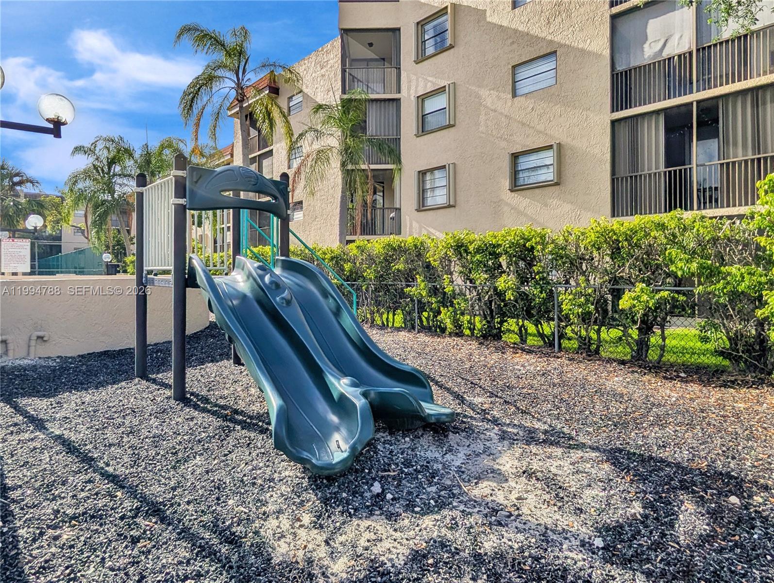 PLANTATION RACQUET CLUB - Residential