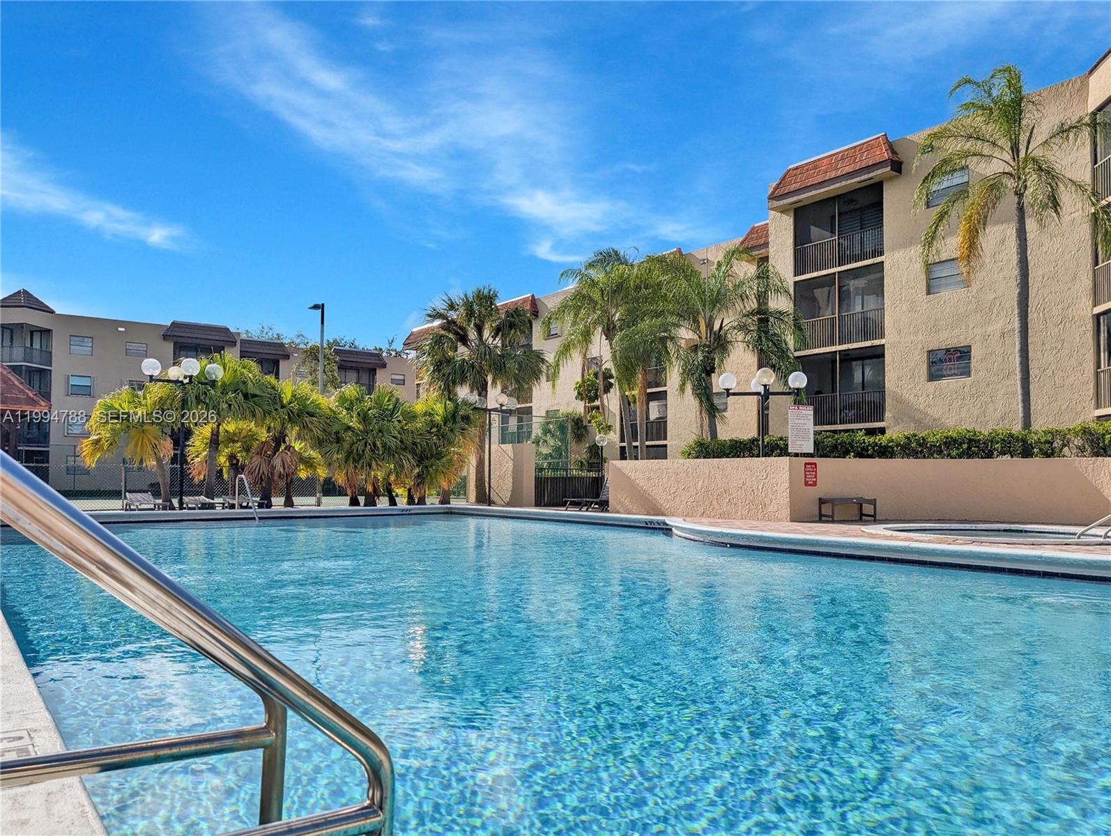 PLANTATION RACQUET CLUB - Residential