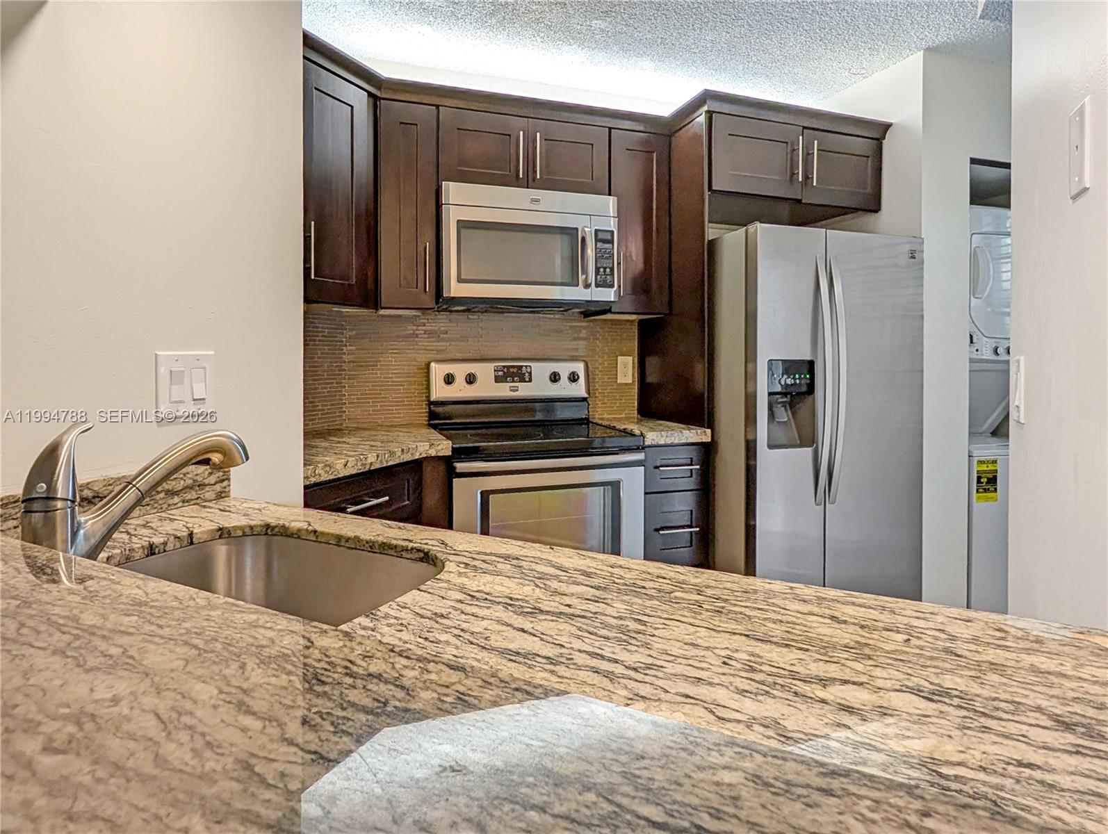 10501 W Broward Blvd 408