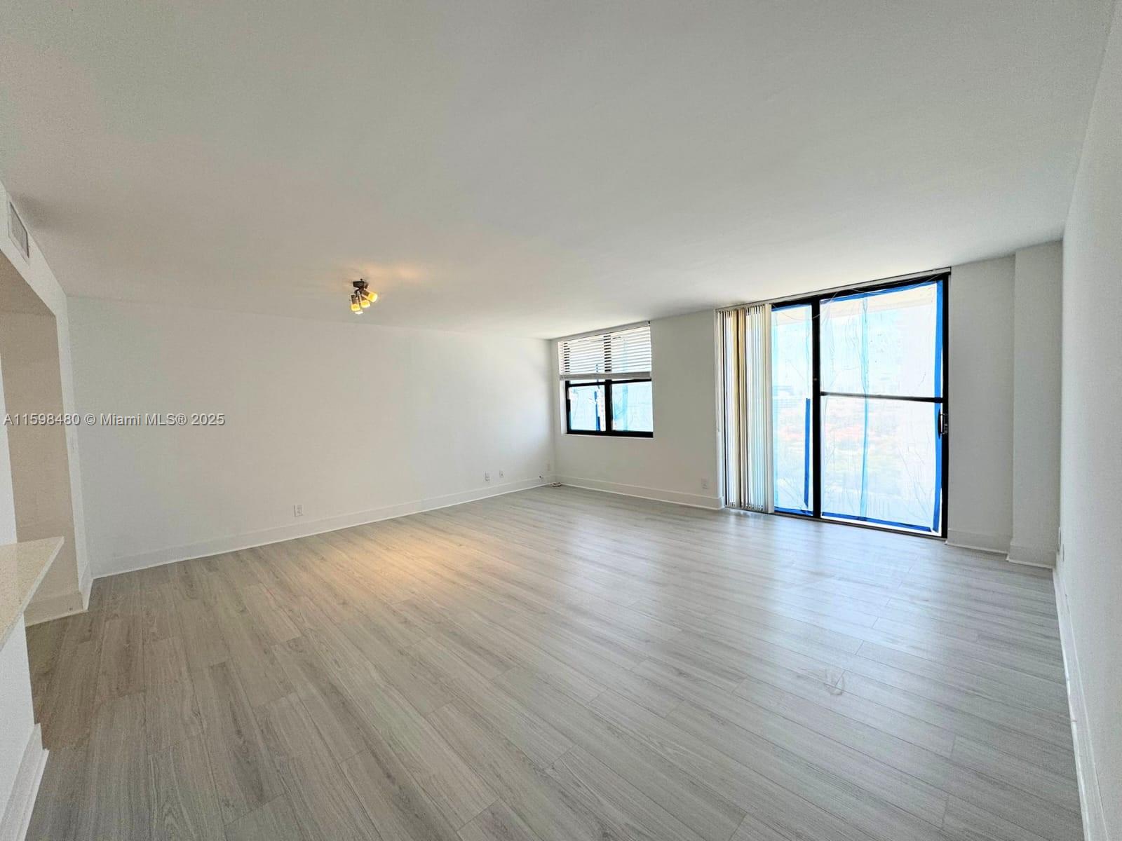 THE CLIPPER AT BISC COVE - Residential