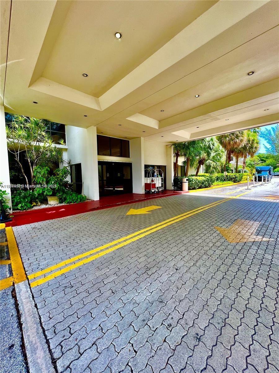 THE CLIPPER AT BISC COVE - Residential