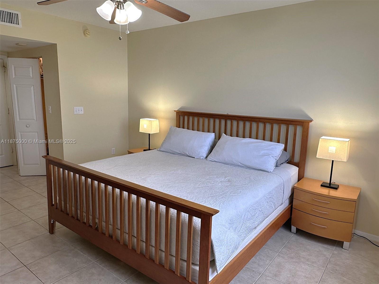 2080 Ocean Drive - Residential