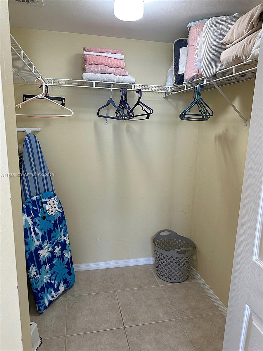 2080 Ocean Drive - Residential