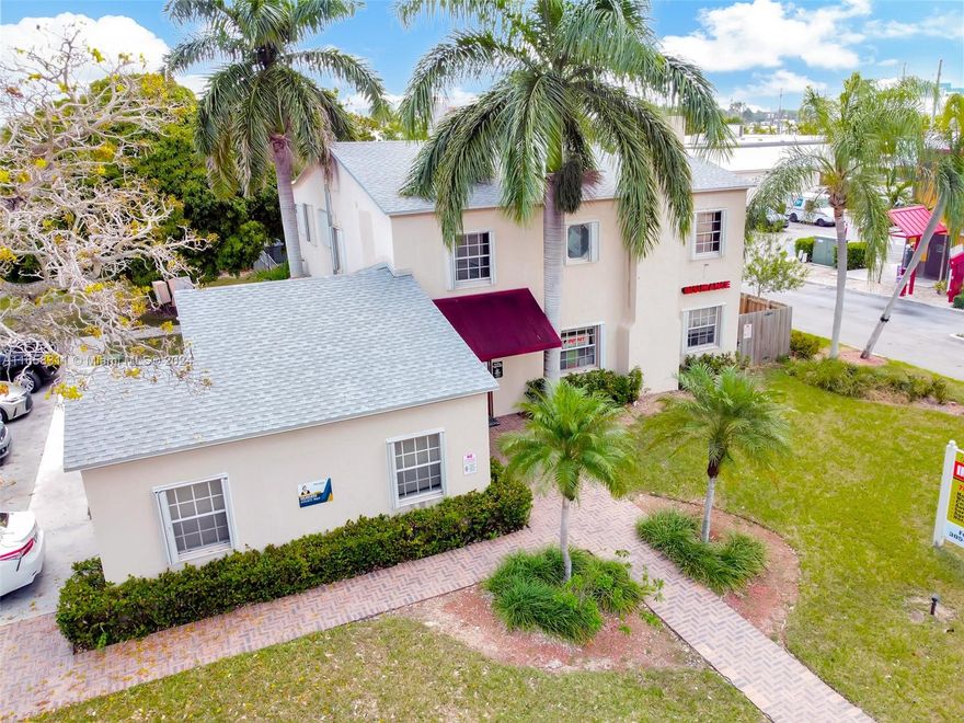 2 STORY COMMERCIAL BUILDING IN HOMESTEAD WITH 150 FEET OF FRONTAGE ON KROME AVE ZONED B-1 COMMERCIAL. ADJACENT TO POPEYES. 2ND FOLIO (10-7918-006-0370) IS USED FOR BLDGS PRIVATE PARKING AND IS INCLUDED IN THE SALE. FABULOUS LOCATION GREAT VISIBILITY WITH SUPER HIGH TRAFFIC COUNT ON KROME AVE. THE PROPERTY IS IN EXCELLENT CONDITION WITH NEW ROOF AND NEW IMPACT WINDOWS. THE FEATURES INCLUDE: RECEPTION AREAS, 1ST AND 2ND LEVEL SUITES, 10+ OFFICES, 3 BATHS, LARGE CONFERENCE ROOMS, KITCHEN, ETC. LOCATED IN THE CITY OF HOMESTEAD.THIS IS AN UP AND COMING AREA. THE REVITALIZATION PROJECT HAS STARTED. BE ON THE GROUND FLOOR. TENANTS ARE ON A MONTH TO MONTH
