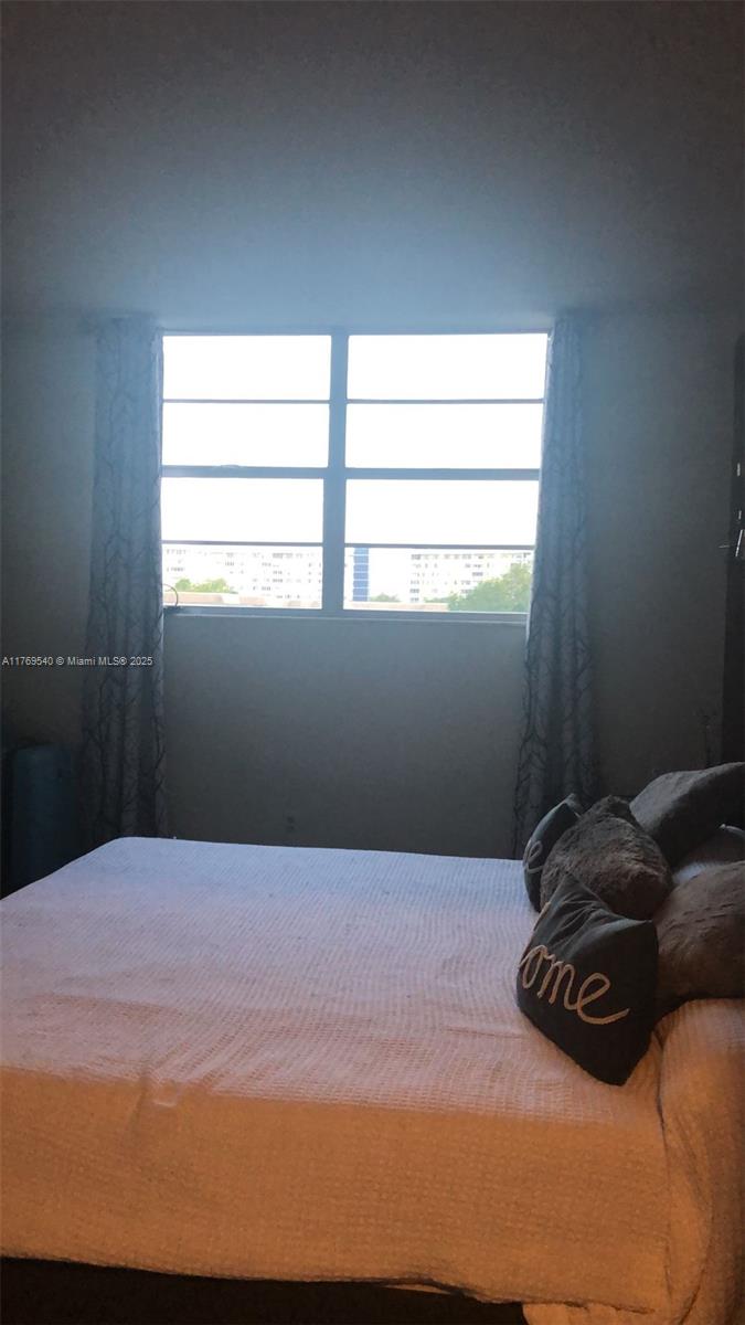 TALLWOOD NORTH CONDO - Residential