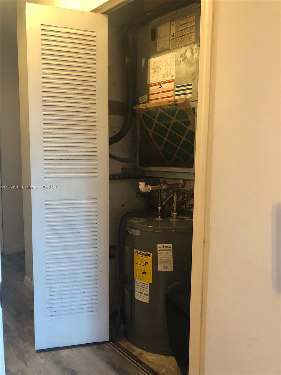 TALLWOOD NORTH CONDO - Residential