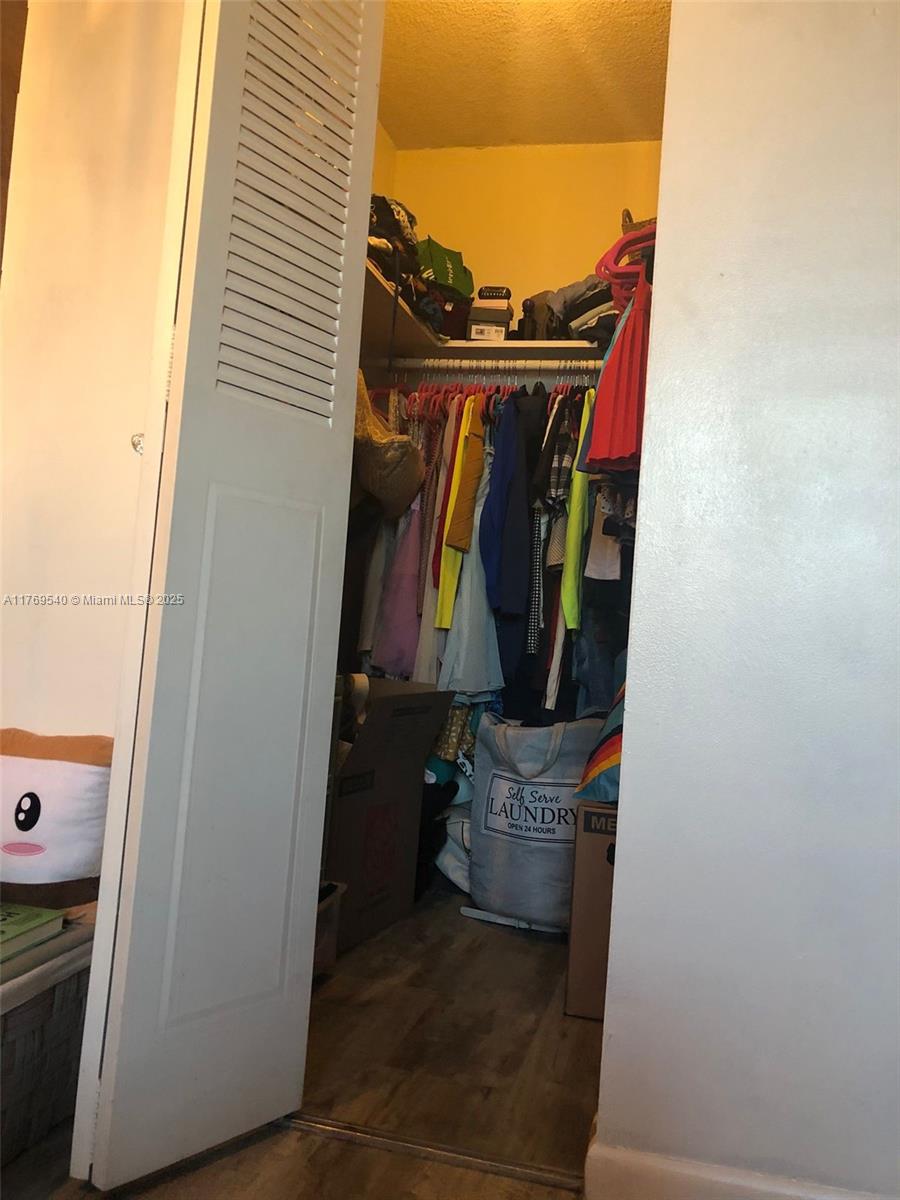 TALLWOOD NORTH CONDO - Residential