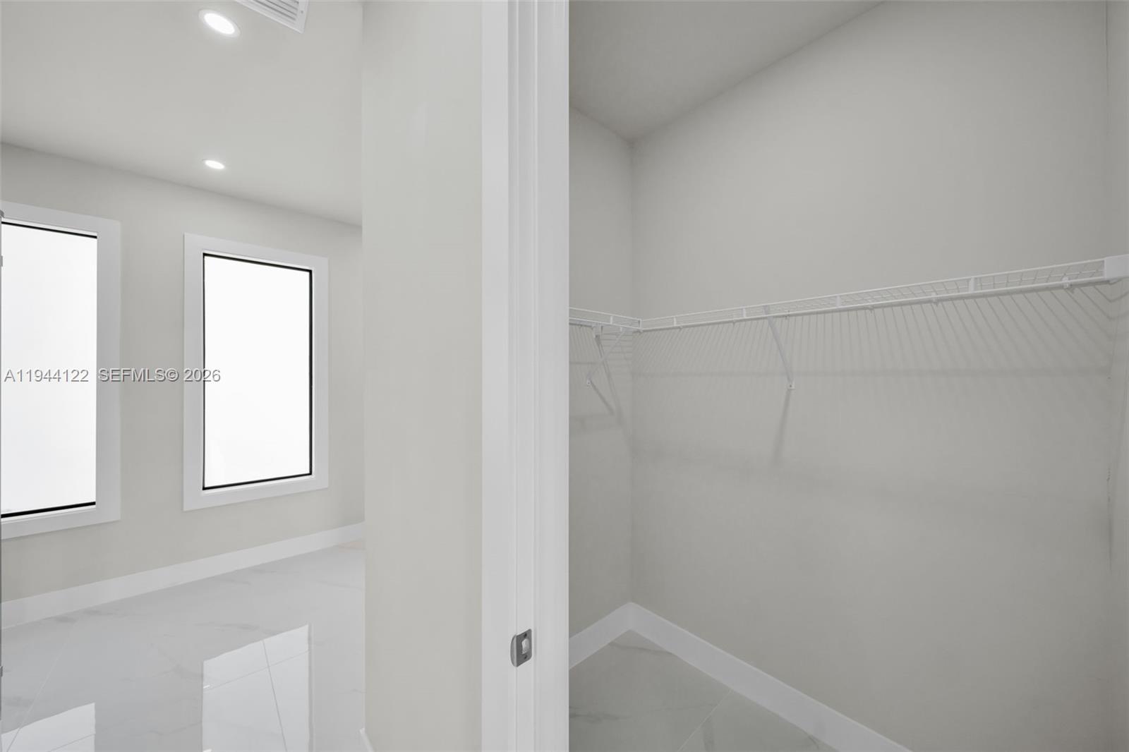 LEE COUNTY - Residential