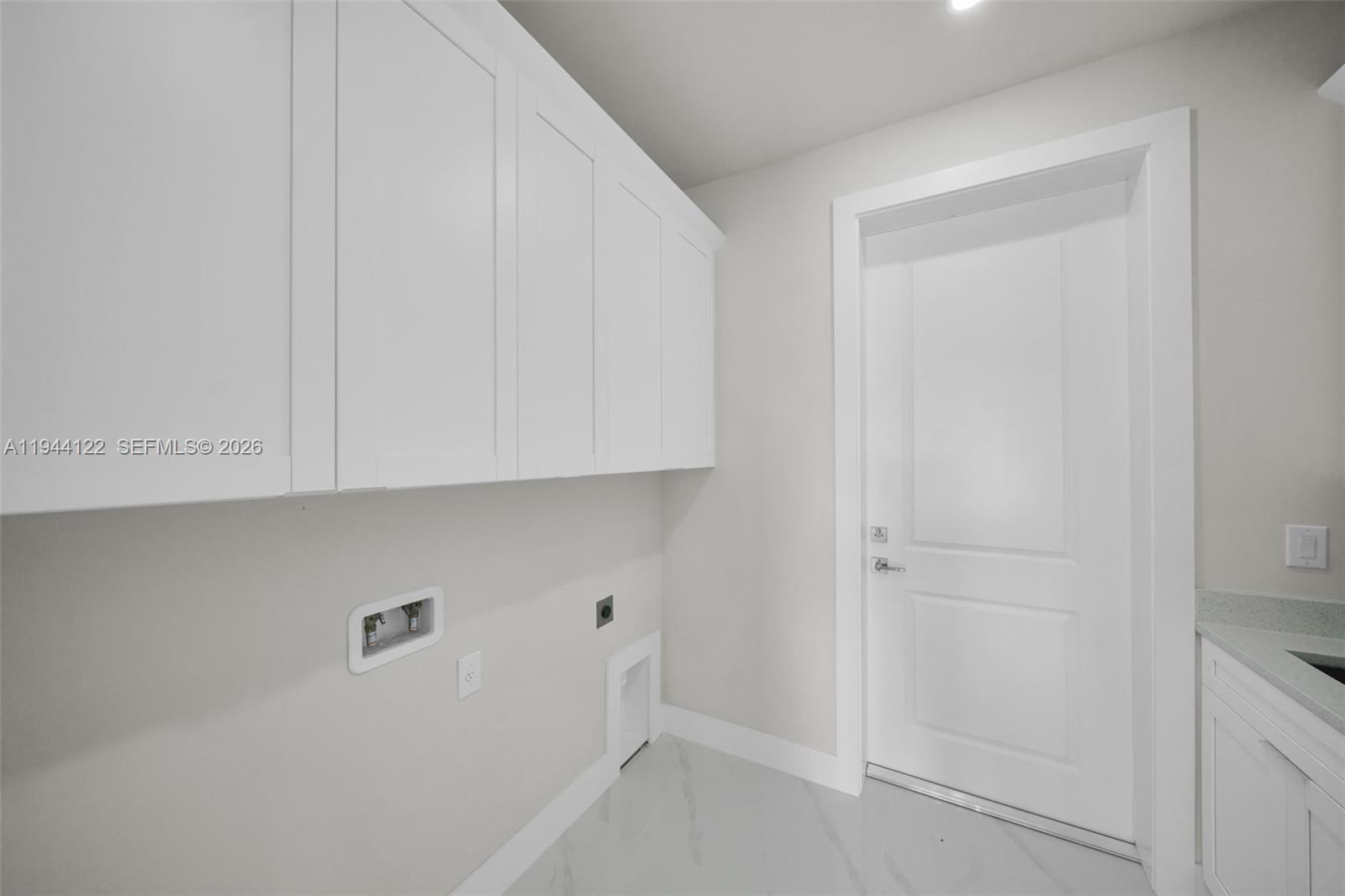 LEE COUNTY - Residential