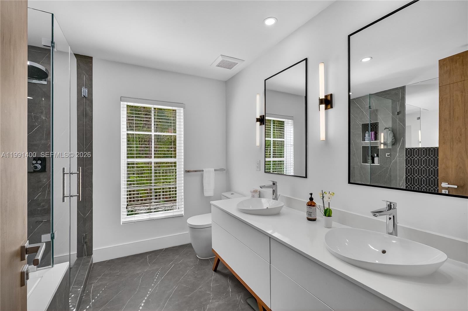 CORAL GABLES SEC A - Residential