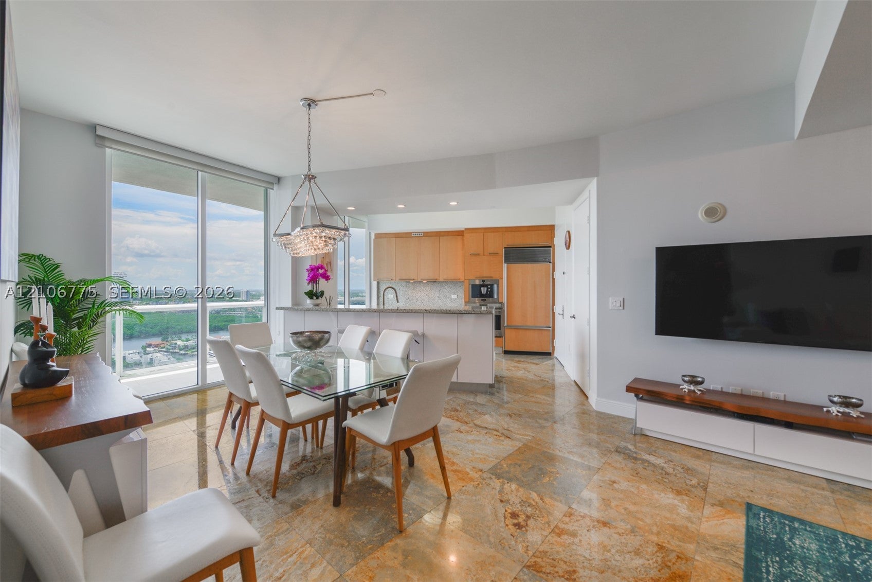 Properties 4 16001 Collins Ave 3005
