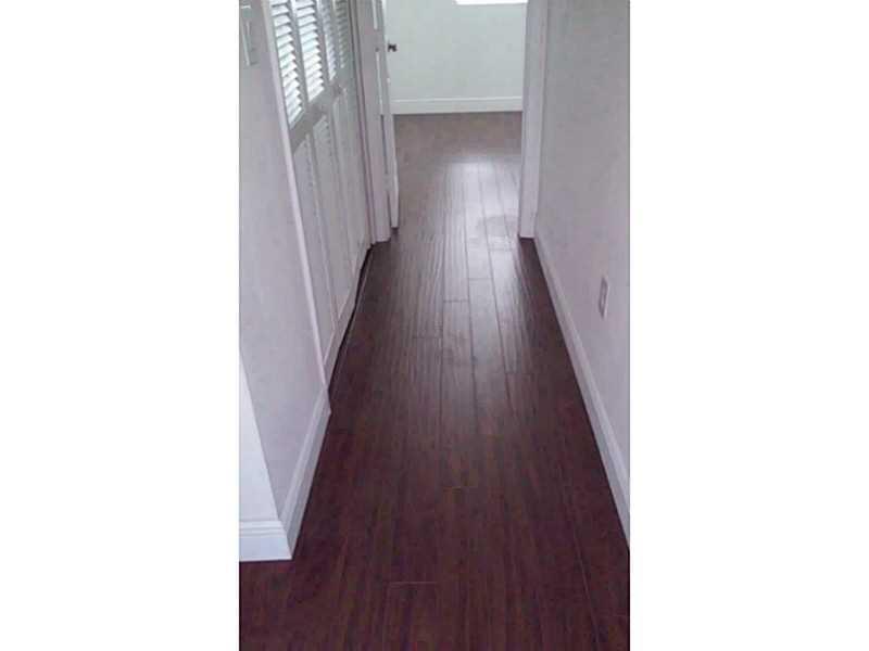 ISLANDS AT DORAL 1ST ADDN - Residential Lease