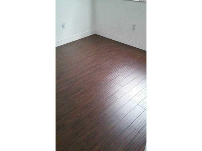 ISLANDS AT DORAL 1ST ADDN - Residential Lease