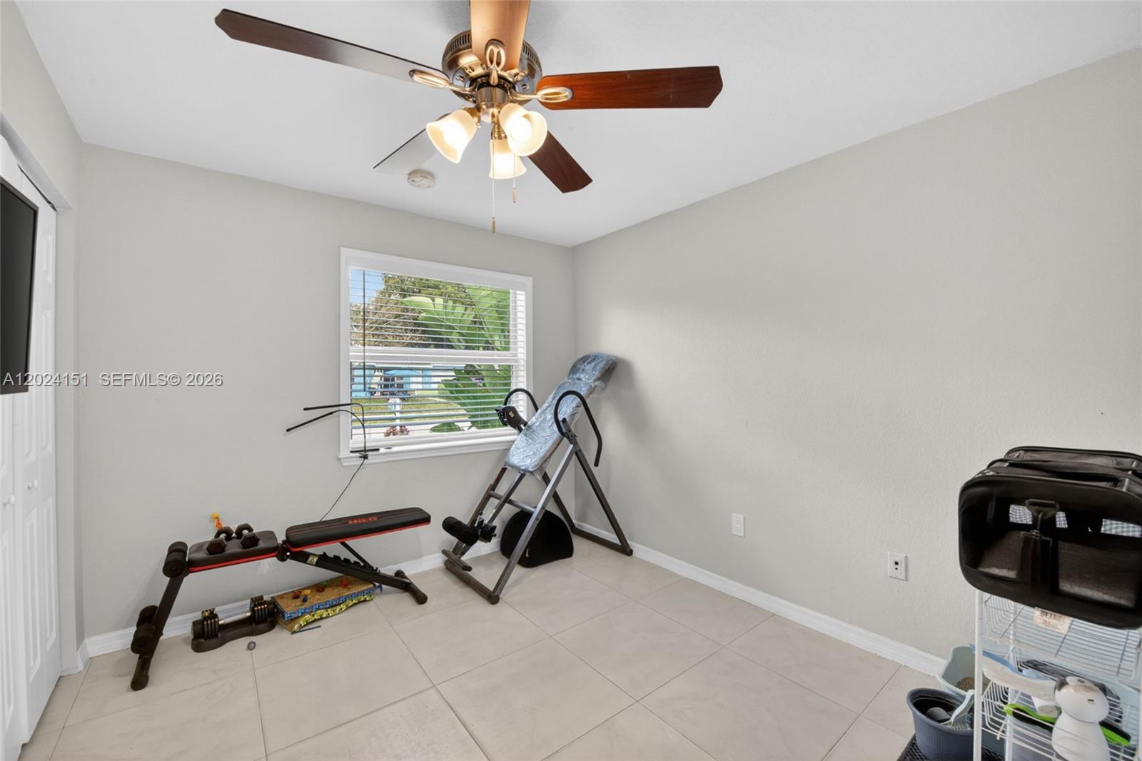 BROADVIEW PARK SEC 4 - Residential Lease