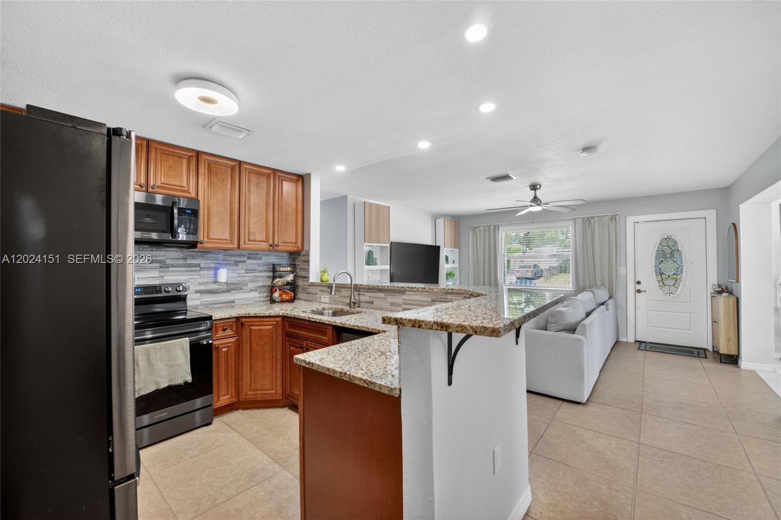 BROADVIEW PARK SEC 4 - Residential Lease