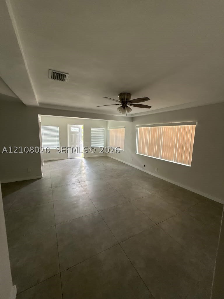 620 NW 1st Ave