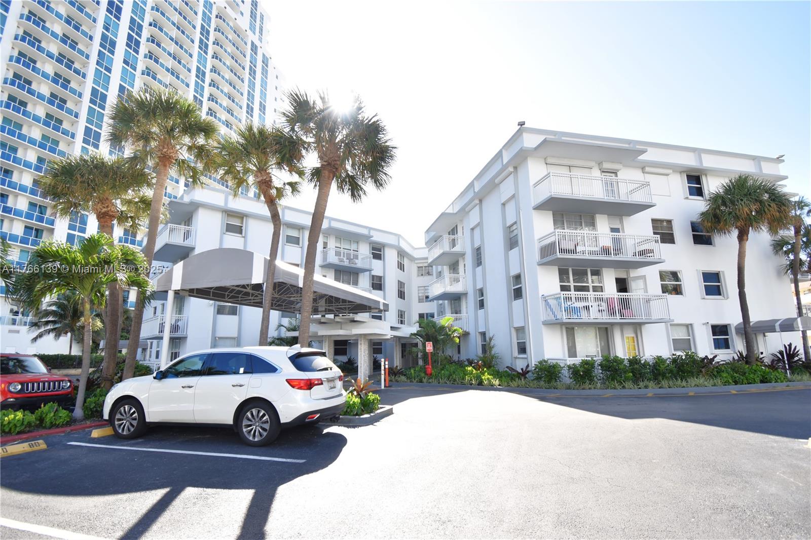 1913 S Ocean Dr 113, Hallandale Beach, Broward County, Florida - 1 Bedrooms  
1 Bathrooms - 