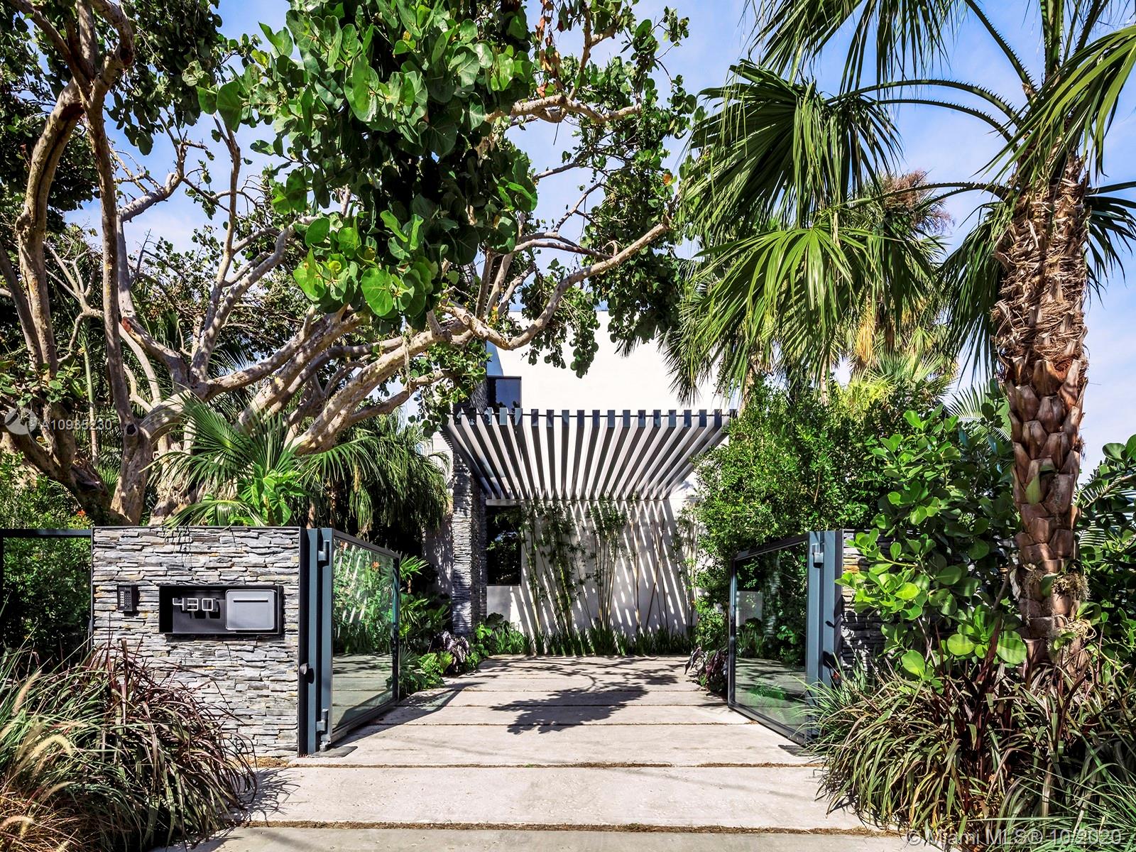 SAN MARINO ISLAND - Residential