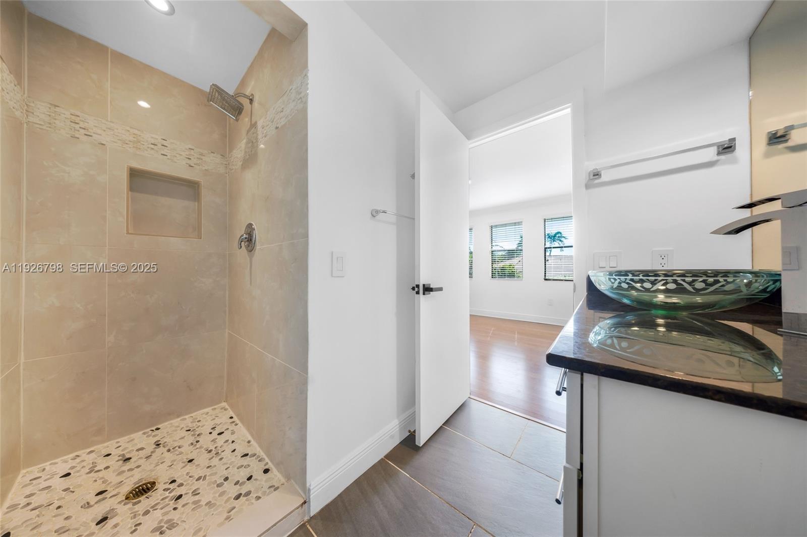 COCOPLUM SEC 2 PLAT C - Residential Lease