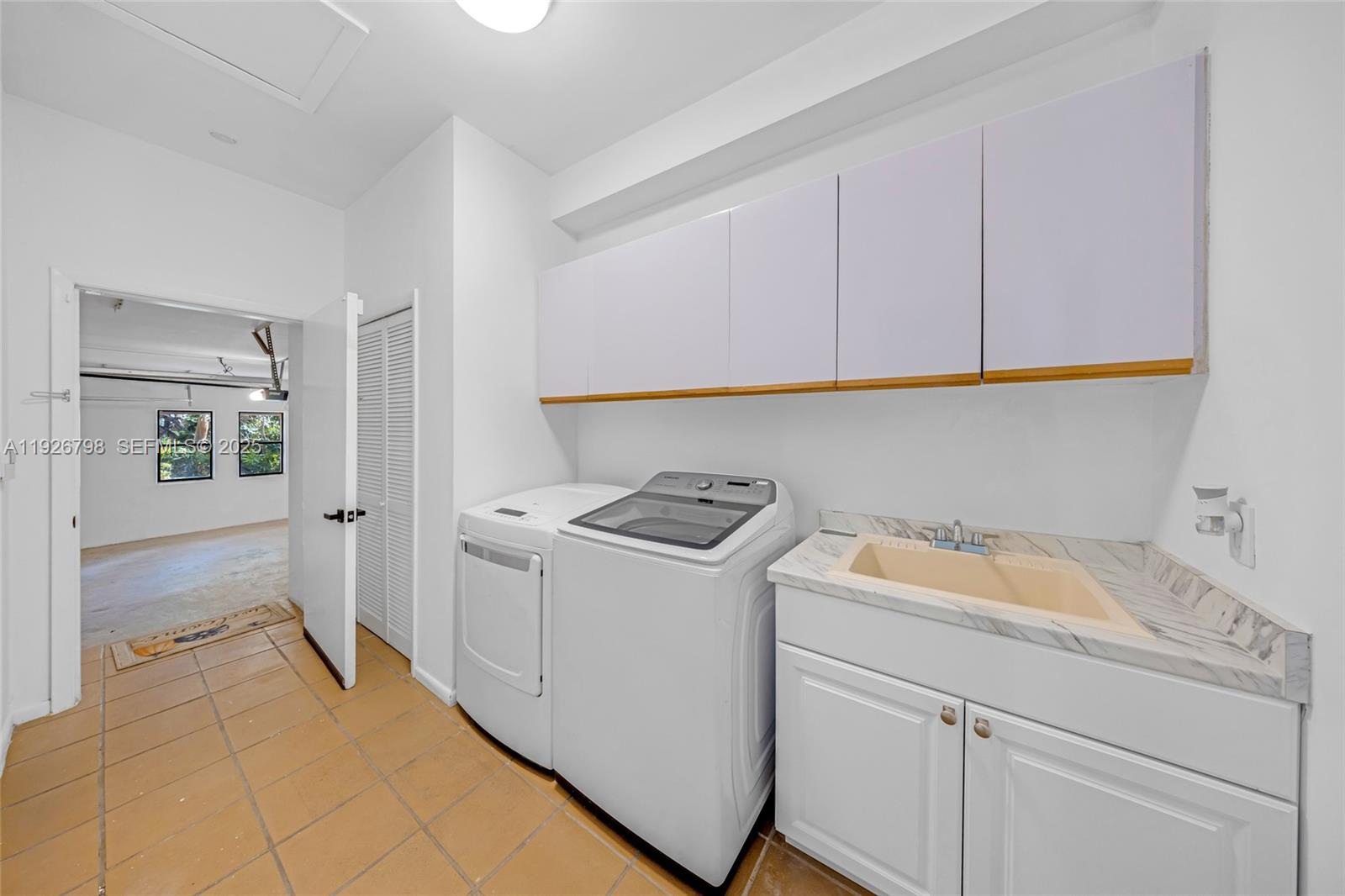 COCOPLUM SEC 2 PLAT C - Residential Lease