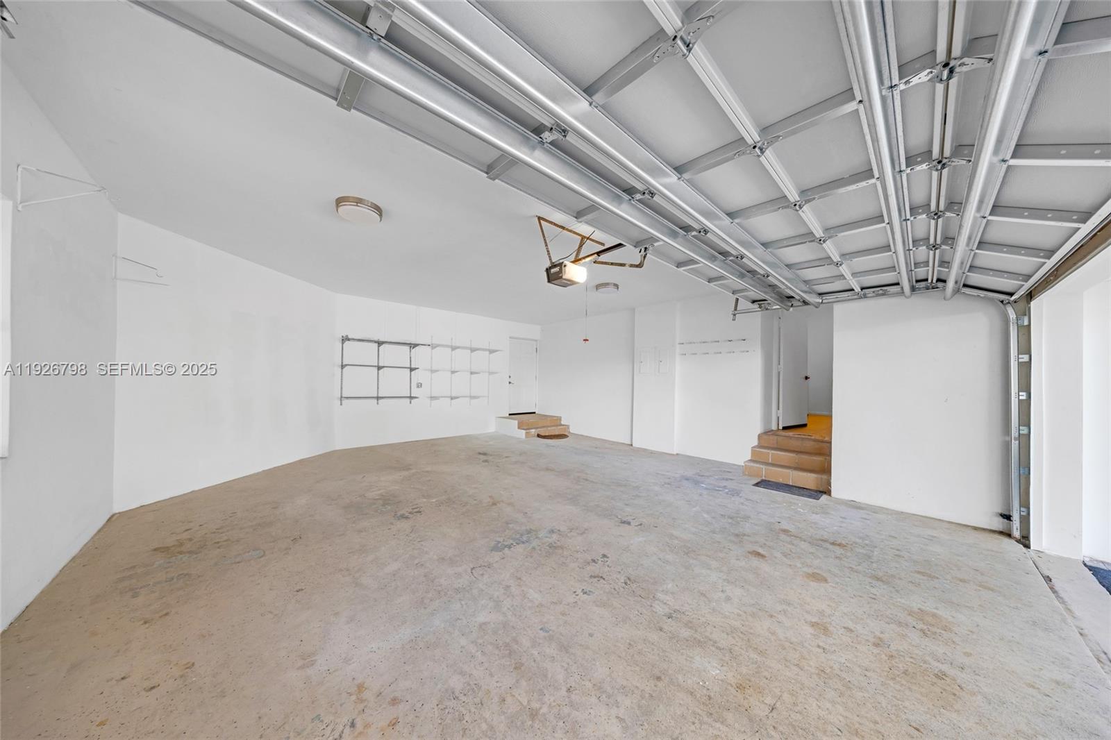 COCOPLUM SEC 2 PLAT C - Residential Lease