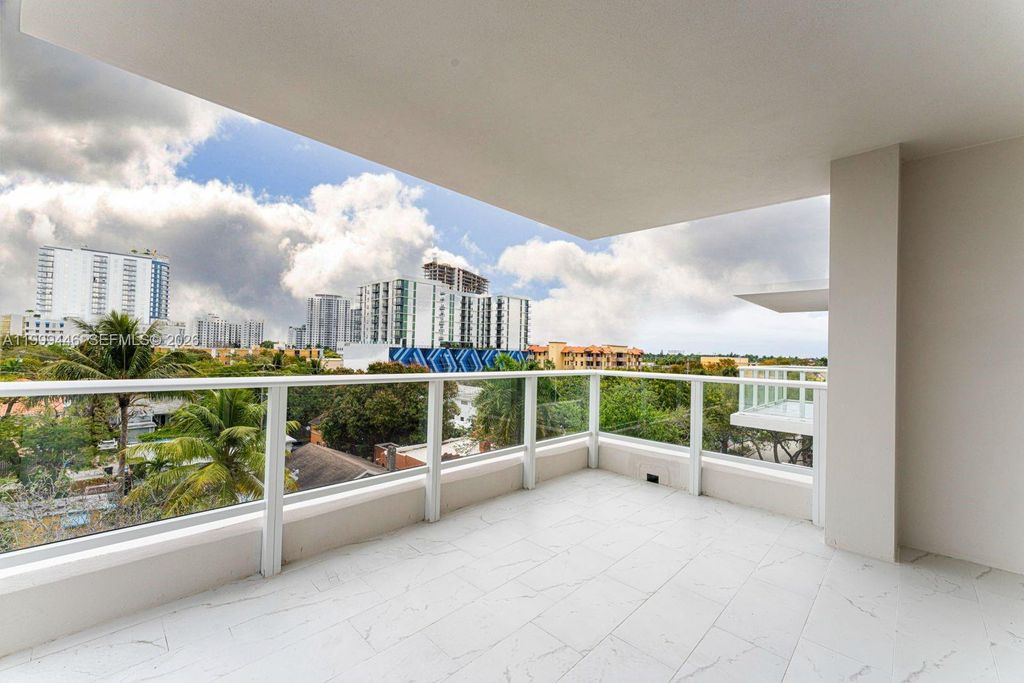Photo of 1850 Monroe St #403, Hollywood, FL 33020 (MLS # A11999446)