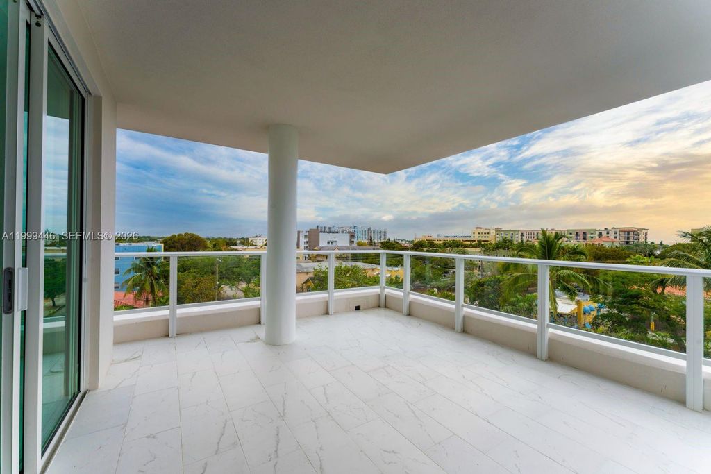 Photo of 1850 Monroe St #403, Hollywood, FL 33020 (MLS # A11999446)