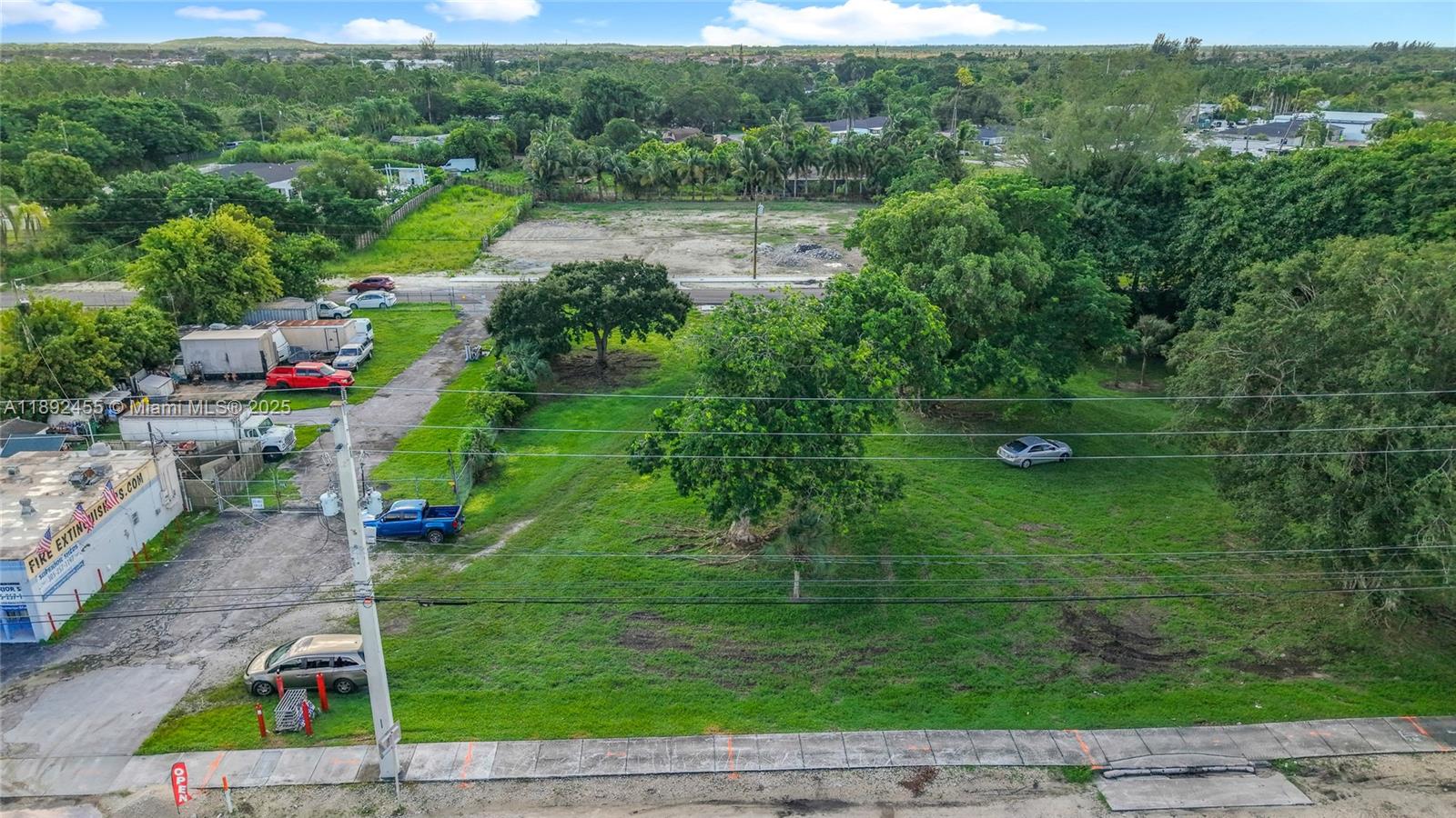 MILLER & BAILES ADDN TO G - Commercial Sale