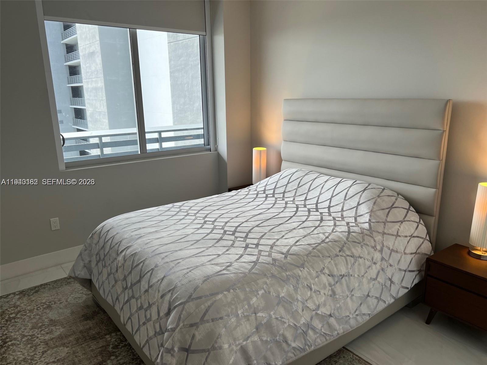 THE HARBOUR SOUTH CONDO - Residential