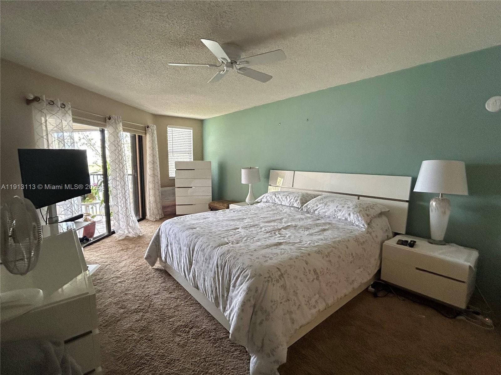 FAIRFAX CONDOMINIUM - Residential Lease