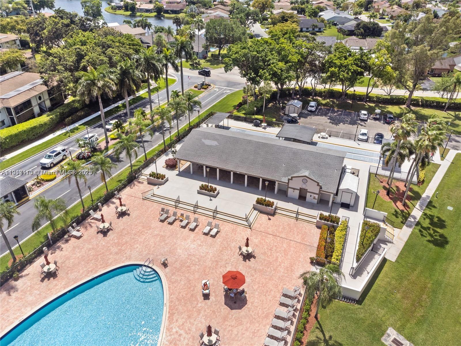 FAIRFAX CONDOMINIUM - Residential Lease