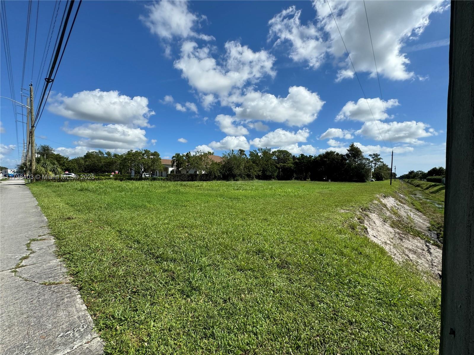 3494 S Jog Rd