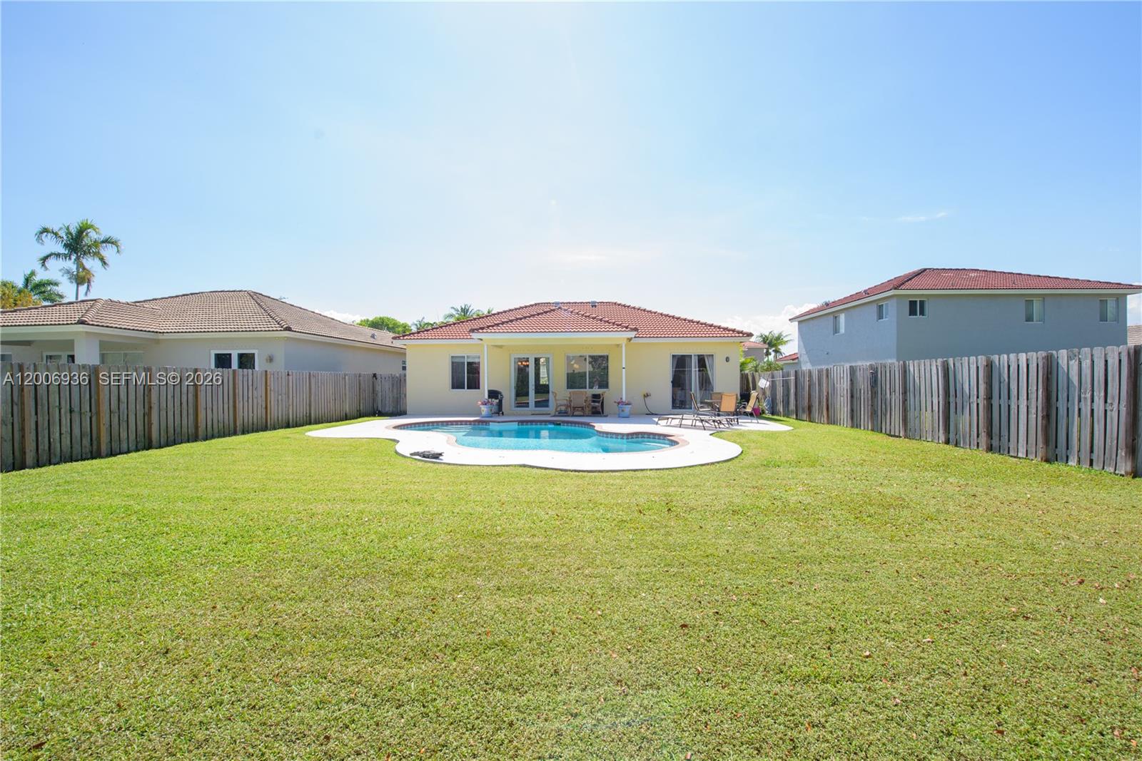 KEYS-GATE NO 3 - Residential