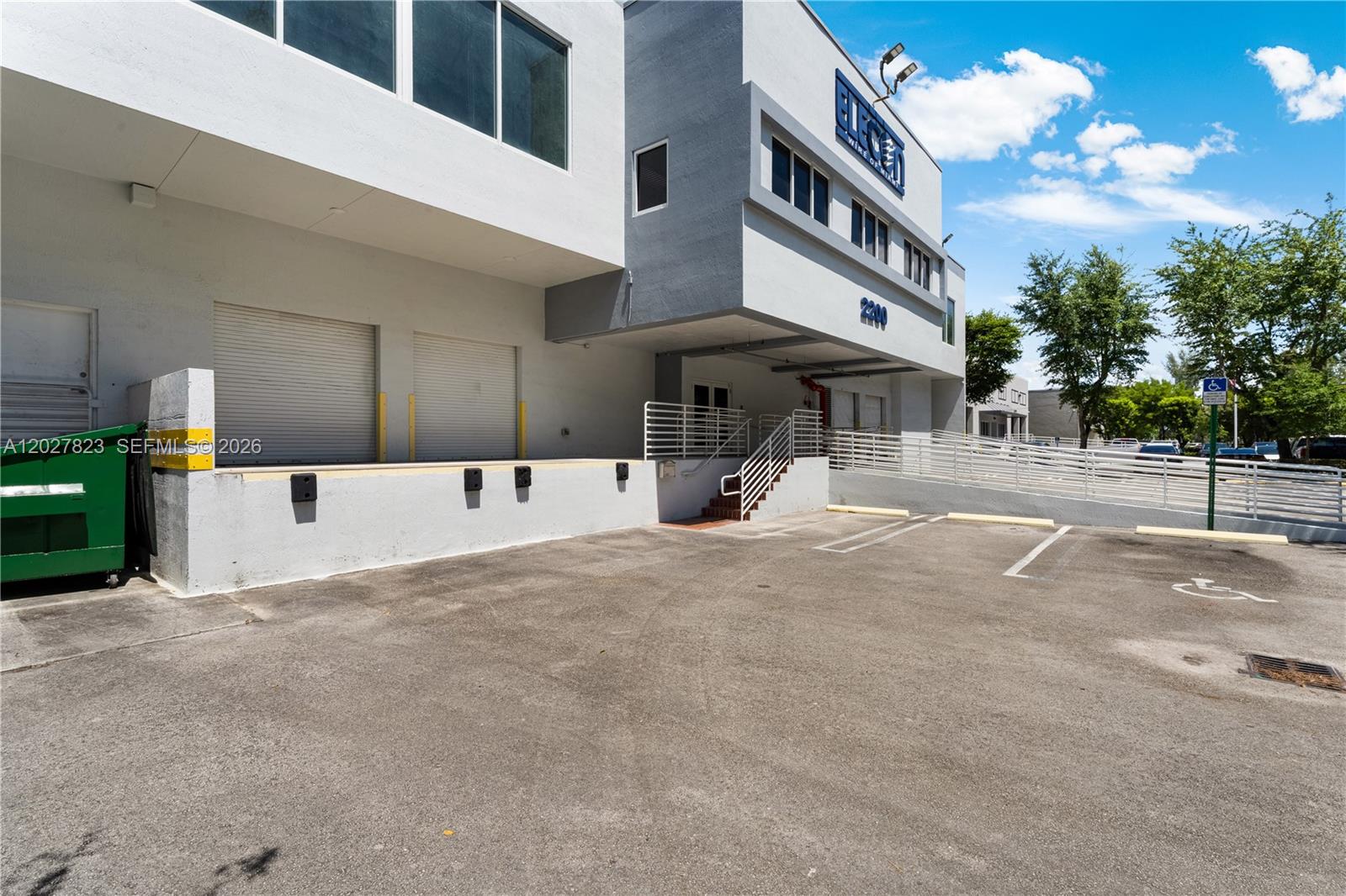 2200 NW 95th Ave