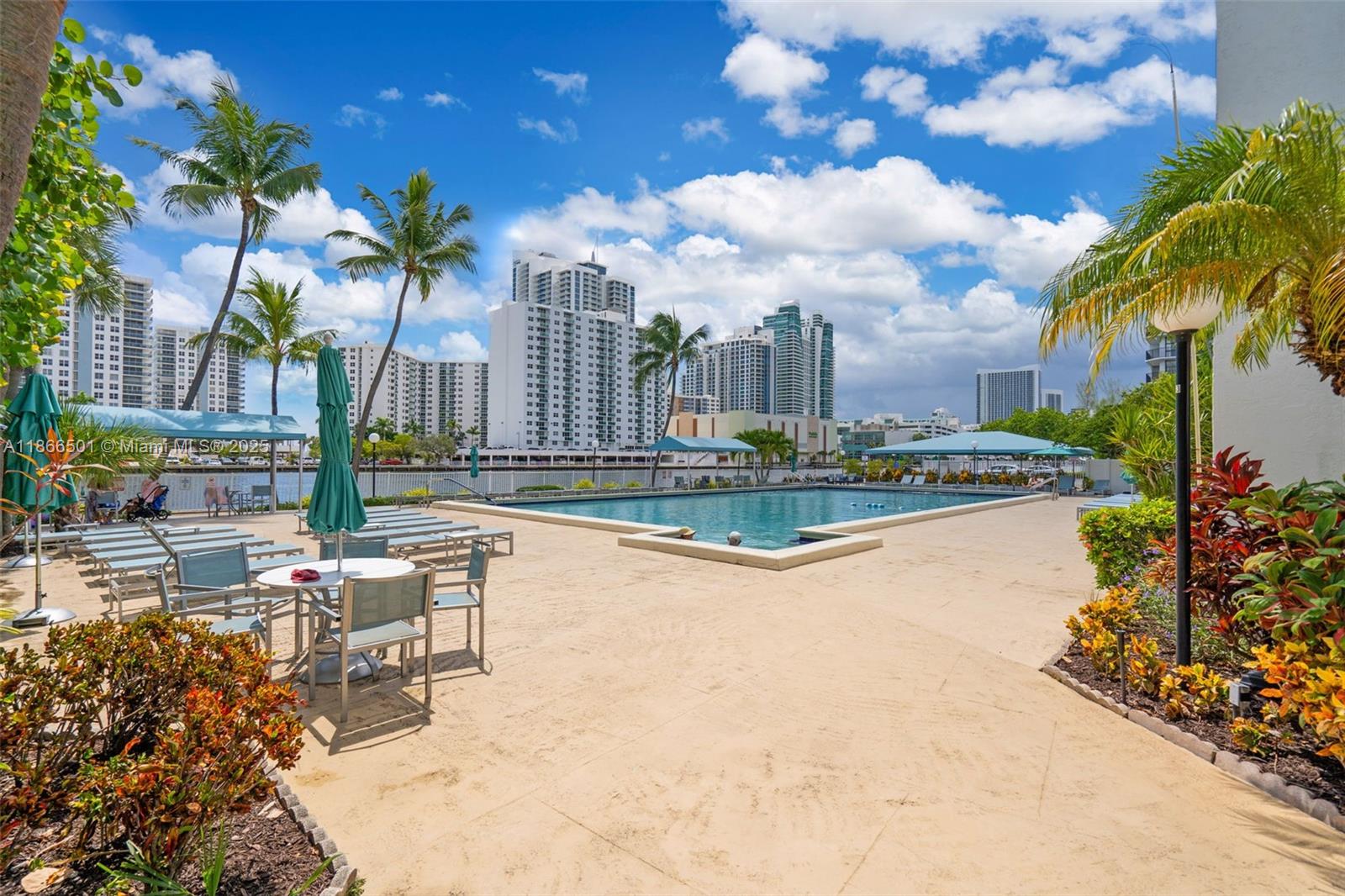 OCEANVIEW PARK CONDO - Residential