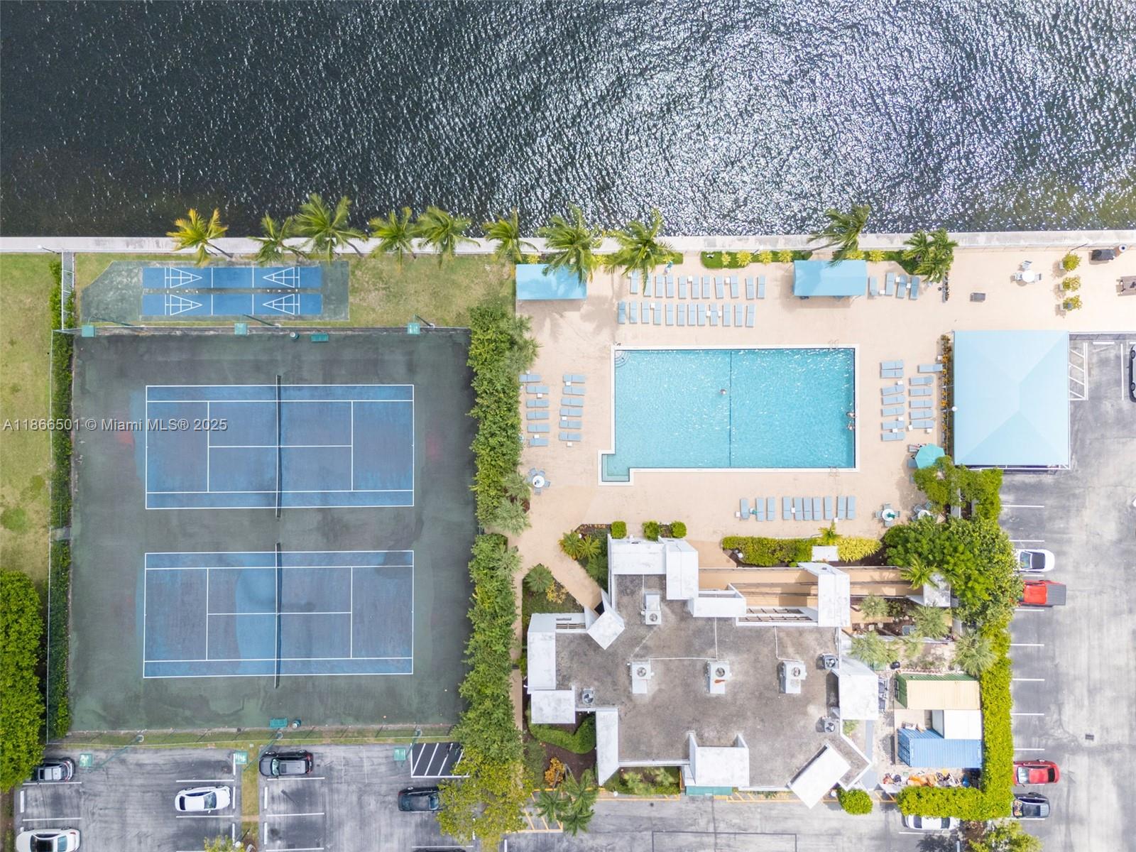 OCEANVIEW PARK CONDO - Residential