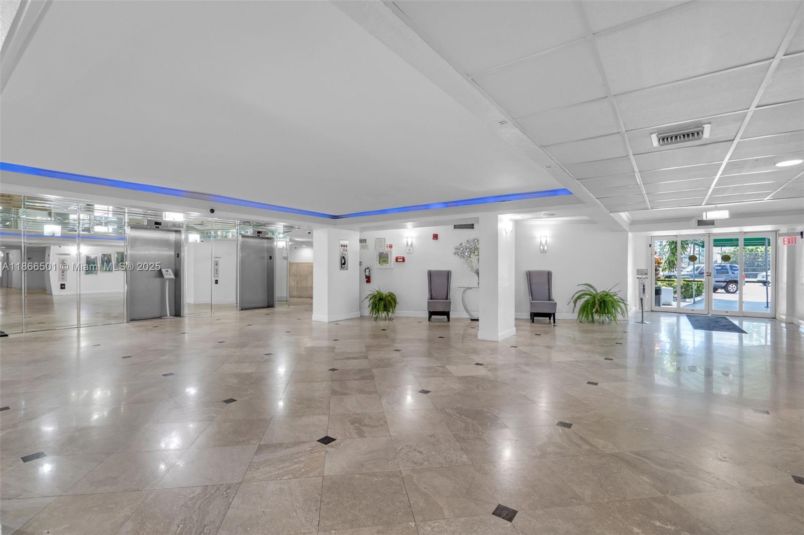 OCEANVIEW PARK CONDO - Residential