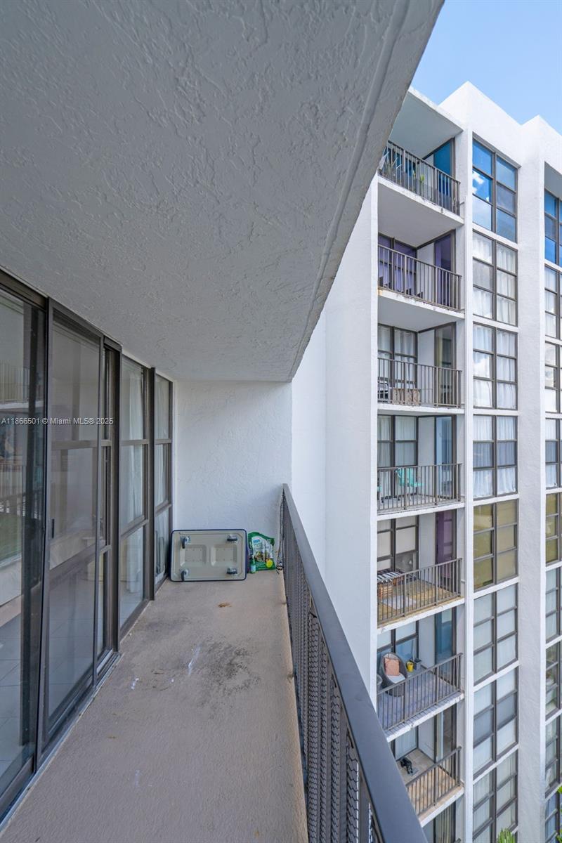 OCEANVIEW PARK CONDO - Residential